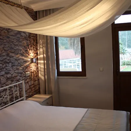 מלון Palmiye & Marina